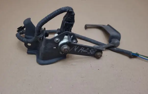 Mazda 6 Rear height level sensor lever A1426571