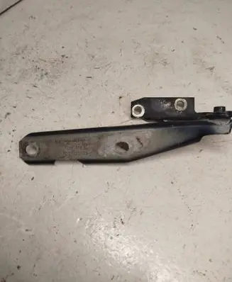 Audi A6 S6 C5 4B Engine bonnet/hood hinges 4B0823302D