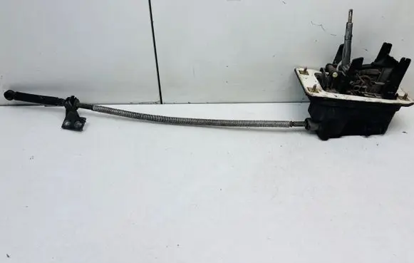 Audi A4 S4 B5 8D Gear shifter/selector 8D0713041