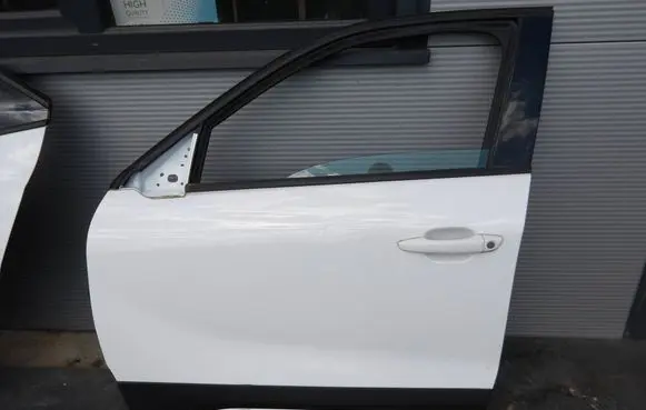 Opel Mokka B Front door 