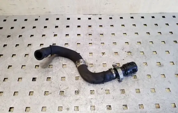 BMW X5 E70 Engine coolant pipe/hose