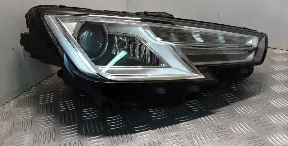 Audi A4 S4 B9 Headlight/headlamp 8W0941006A 030129667200