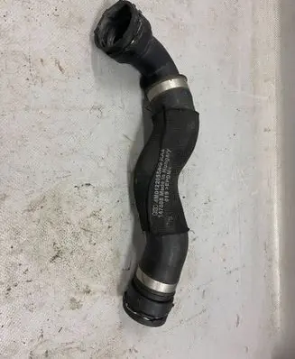 Audi Q7 4M Engine coolant pipe/hose 4M0122055AG