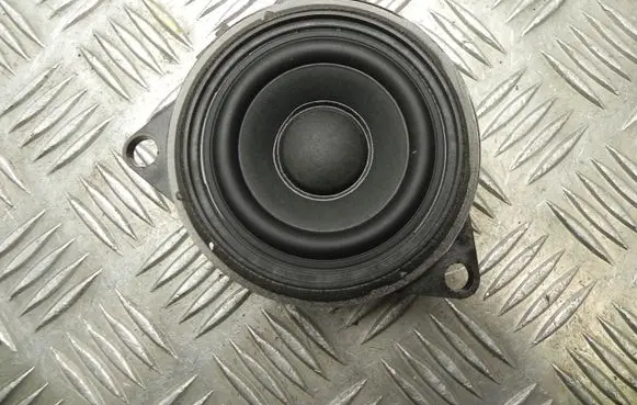 Volvo S90, V90 Front door high frequency speaker 31489045 T9499