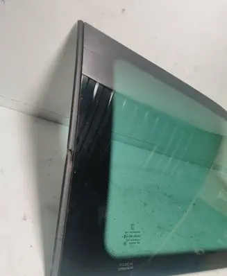 Rear side window