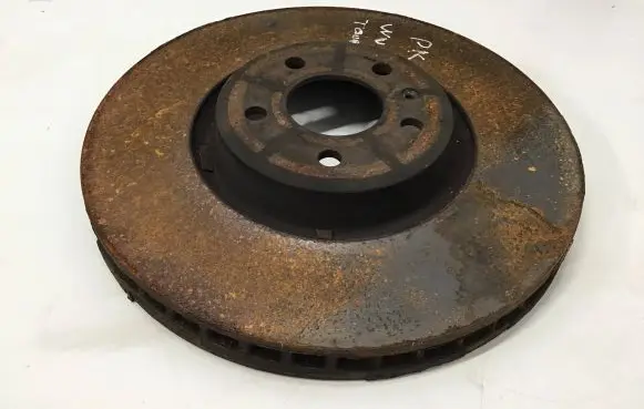 Volkswagen Touareg III Front brake disc