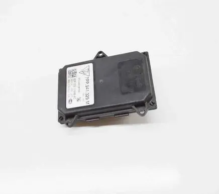 Audi Q3 8U LED ballast control module 5DF01011462AC 5DF01011462