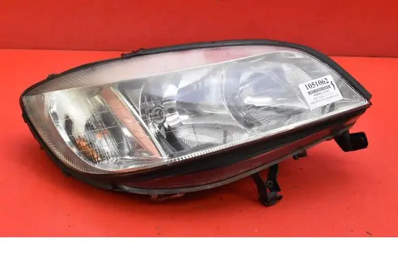 Opel Zafira A Headlight/headlamp 89100055