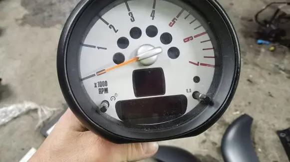 Mini Cooper Countryman R60 Tachometer 930625601