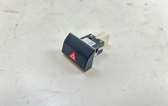 Skoda Superb B6 (3T) Hazard light switch 3T0953235D