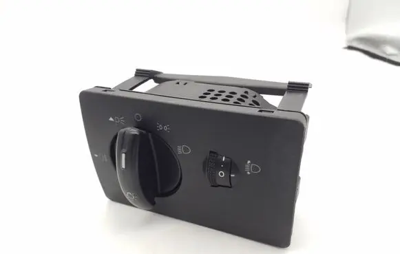 Ford Focus Light switch 4M5T13A024EA