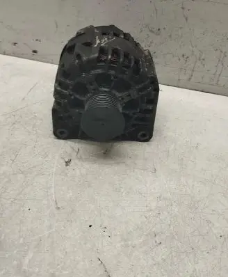 Volvo S40, V40 Generator/alternator 8200162474 2542653A SG12B071