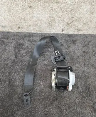 Seat Leon (5F) Front seatbelt 5F4857705B 7N0857737 307452699S98