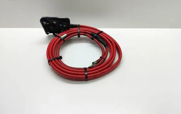 BMW 5 E60 E61 Positive cable (battery) 9442251 944225101