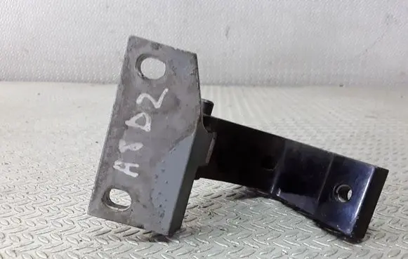 Audi A8 S8 D2 4D Rear door upper hinge 4D0833402