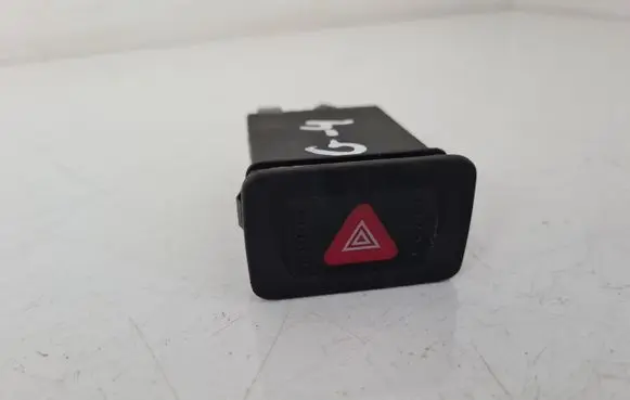 Volkswagen Golf IV Hazard light switch 1J0953235J
