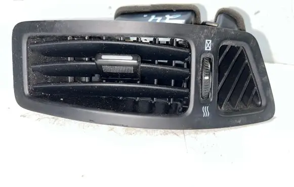 Dashboard side air vent grill/cover trim