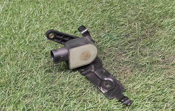 Audi A6 S6 C6 4F Yaw turn rate sensor 1T0907503 4F0941285F
