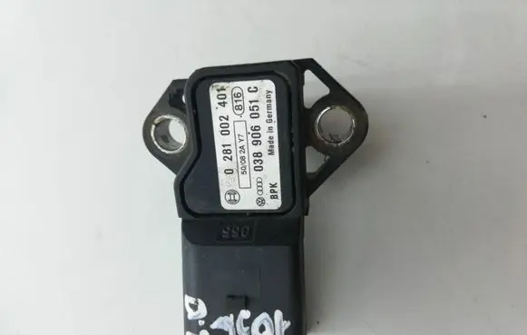 Audi A4 S4 B8 8K Air pressure sensor 0281002401 038906051C