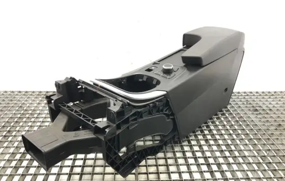 Opel Insignia A Center console 