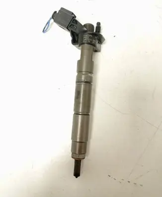 Mercedes-Benz C W204 Fuel injector A6420701387