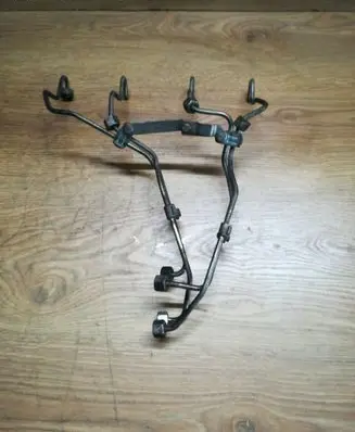 BMW 3 E46 Fuel injector supply line/pipe 