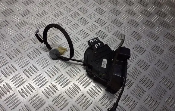 Ford Focus Rear door lock