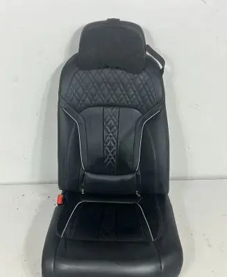 BMW 7 G11 G12 Rear seat 7360599 7357499