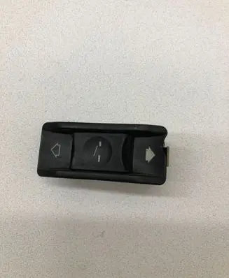 BMW 5 E39 Sunroof switch 8352182 03015000