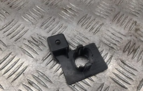 Porsche Cayenne (92A) Front parking sensor holder (PDC) 97050556600