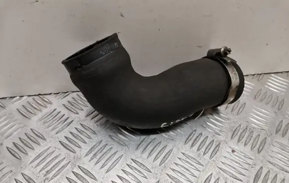 Audi A4 S4 B7 8E 8H Intercooler hose/pipe 8E0145837G