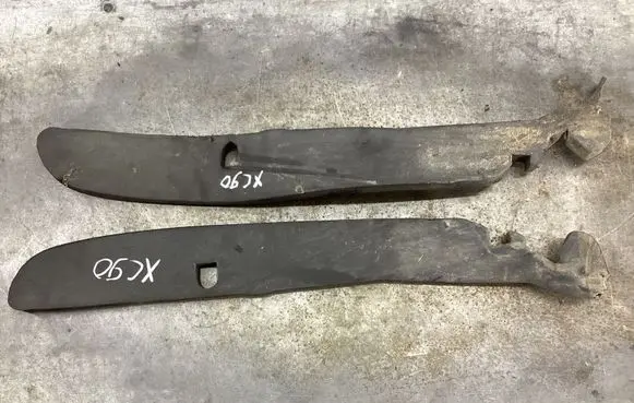 Fender foam support/seal