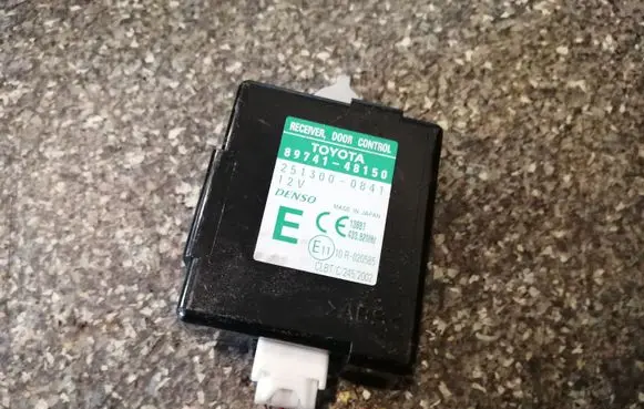 Lexus RX 300 Other control units/modules 8974148150 2513000841