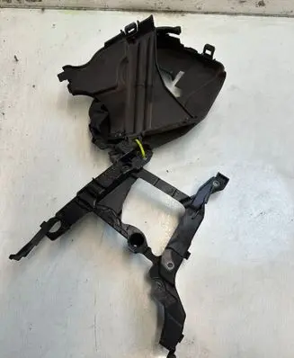 Renault Clio III Timing belt guard (cover) 8200795012