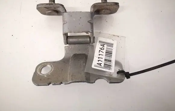 Dodge Magnum Tailgate/trunk/boot hinge 05112181AB