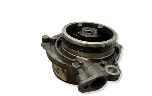 BMW 5 E60 E61 Vacuum pump 