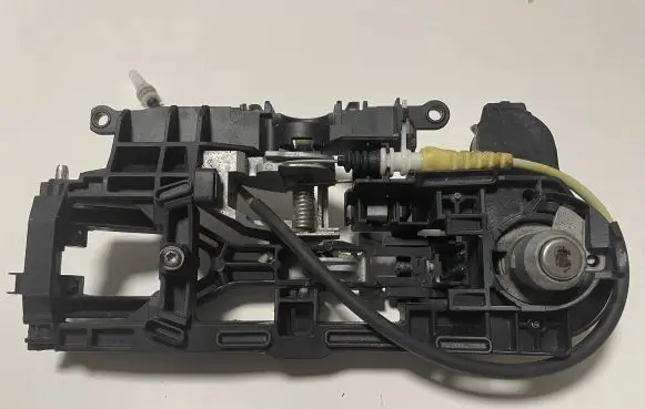 BMW 6 F06 Gran coupe Front door interior handle 1234567