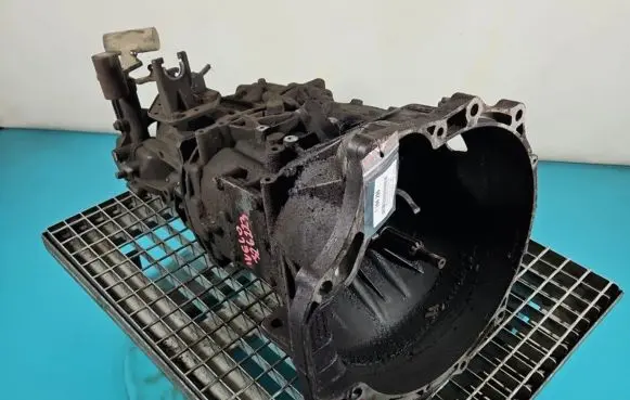 Iveco Daily 4th gen Manual 5 speed gearbox 8872643 IMPRK1394296
