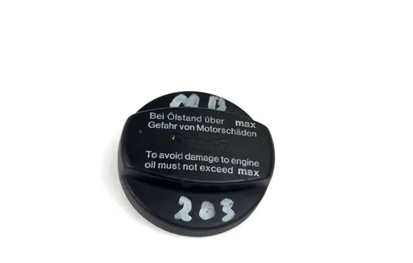 Mercedes-Benz C W203 Oil filler cap 1110180302