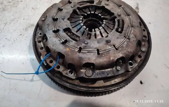 BMW 3 E92 E93 Clutch set kit 7603849 4588471