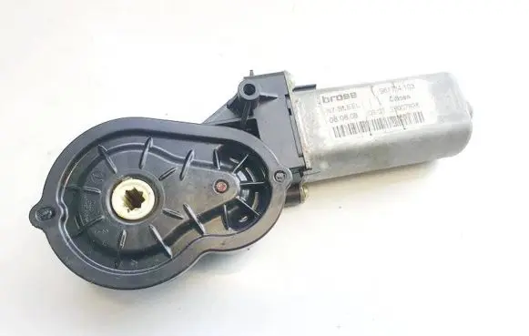 Citroen C5 Seat adjustment motor 961724103 961724-103