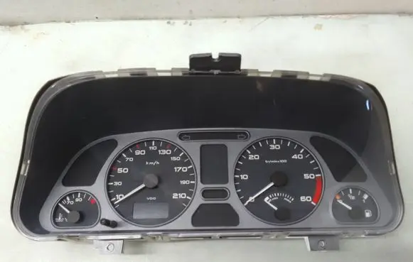 Peugeot 306 Speedometer (instrument cluster) 9642490380