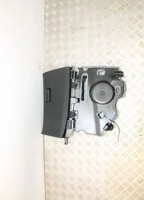 Opel Astra J Glove box 13373797