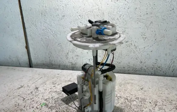 Nissan Maxima A36 In-tank fuel pump U6158135B