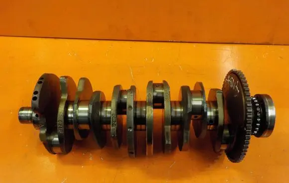 Audi A3 S3 8P Crankshaft DE26