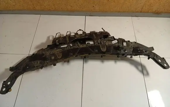 Renault Laguna III Radiator support slam panel 214760009R