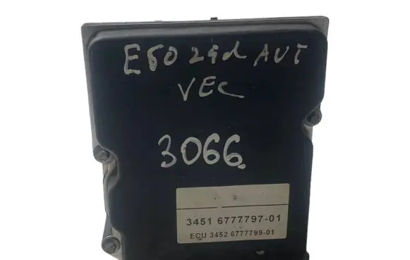 BMW 5 E60 E61 ABS Pump 6768550 34516768550 6777799