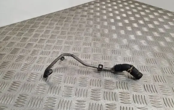 Peugeot RCZ Fuel injector supply line/pipe 