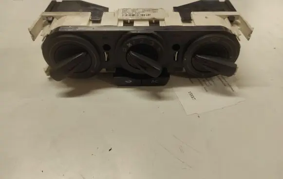 Seat Ibiza IV (6J,6P) Climate control unit 901513720000 6J0820045 9379