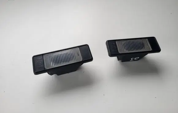 Nissan Qashqai Number plate light